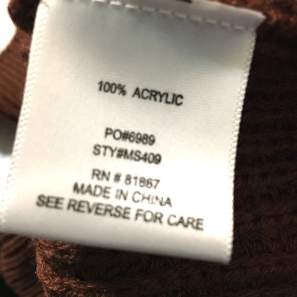 NWOT Olivia Sky Loose Turtleneck Sweater - Picture 8 of 9